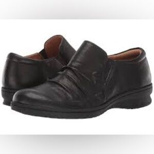 Comfortiva Florian shoes black leather comfort shoes size 8